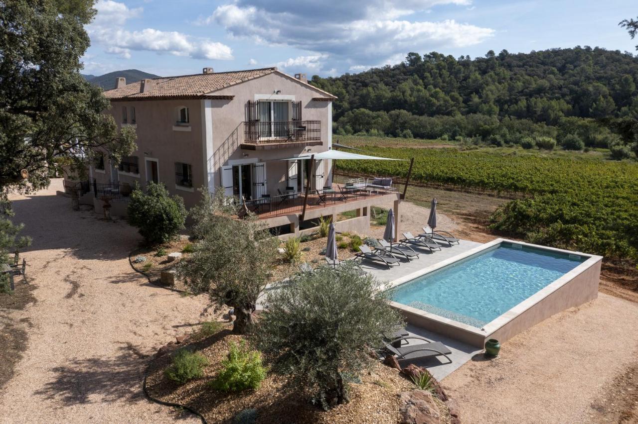 Sous Les Pins Gites Et Chambres D'Hotes La Londe-les-Maures Exterior foto