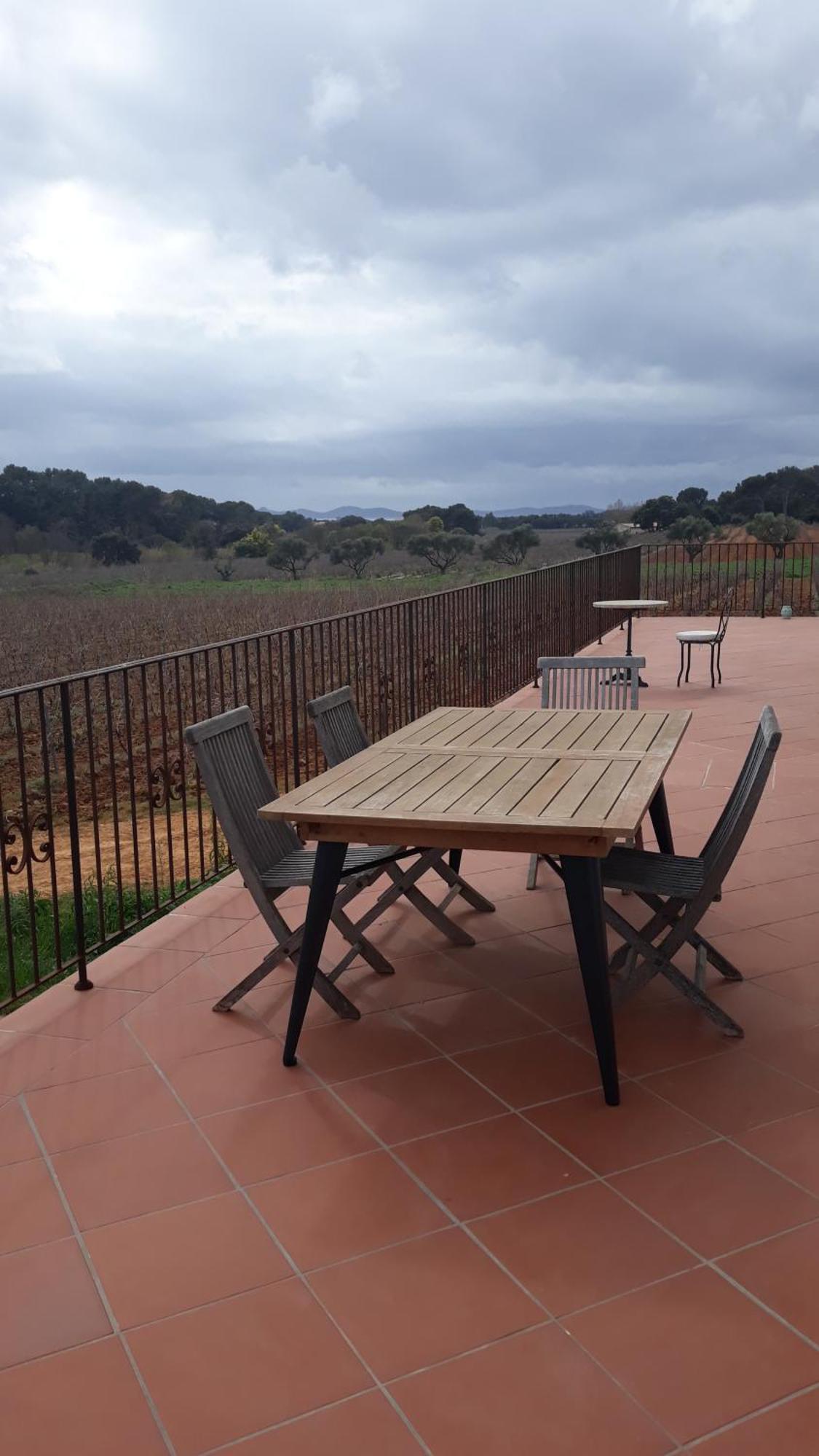 Sous Les Pins Gites Et Chambres D'Hotes La Londe-les-Maures Exterior foto