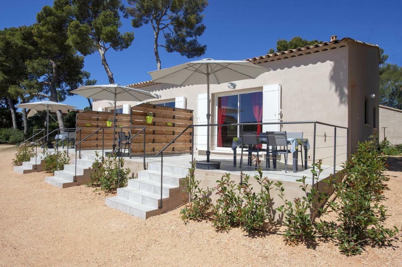 Sous Les Pins Gites Et Chambres D'Hotes La Londe-les-Maures Exterior foto